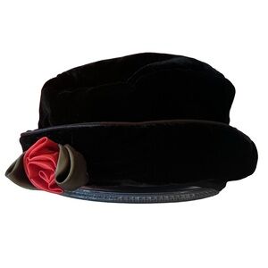 Vintage Style Girls Velvet Hat with Rosette Accent